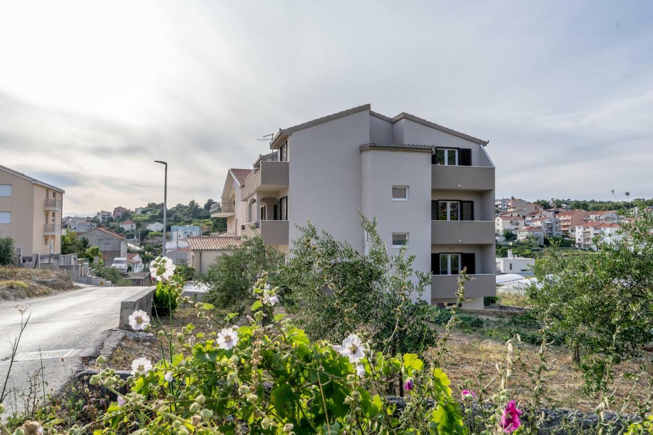 Apartment Matija Podstrana Exterior foto